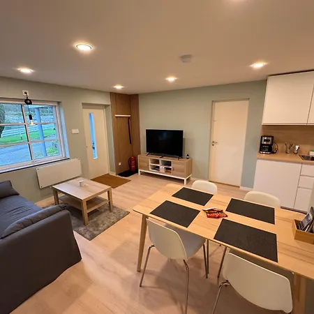 Fjord Apartment Sunde
